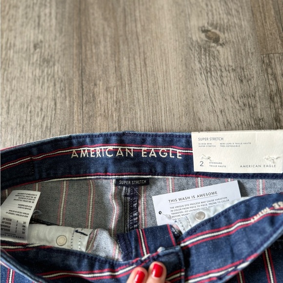 American Eagle NWT Hi-Rise Mini Skirt Size 2 - Picture 4 of 4